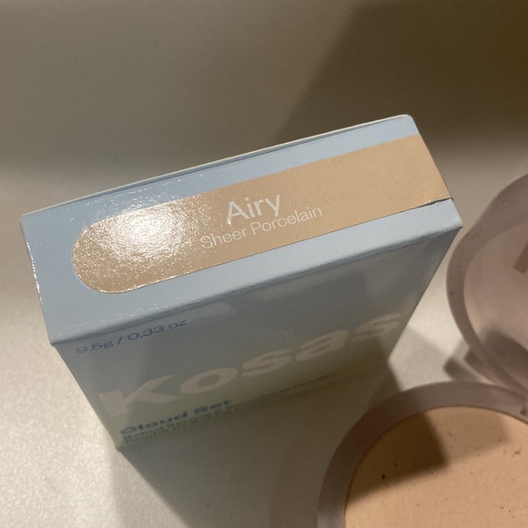 Kosas Cloud Set Baked Setting Powder Airy - Picture 3 of 5